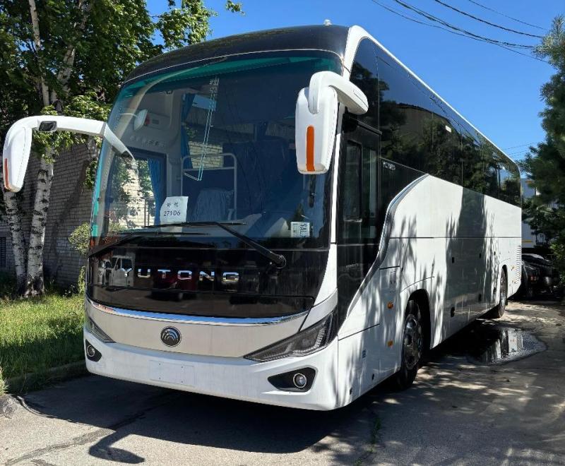 Свежее поступление: Новые междугородние и туристические автобусы Yutong уже в наличии!
