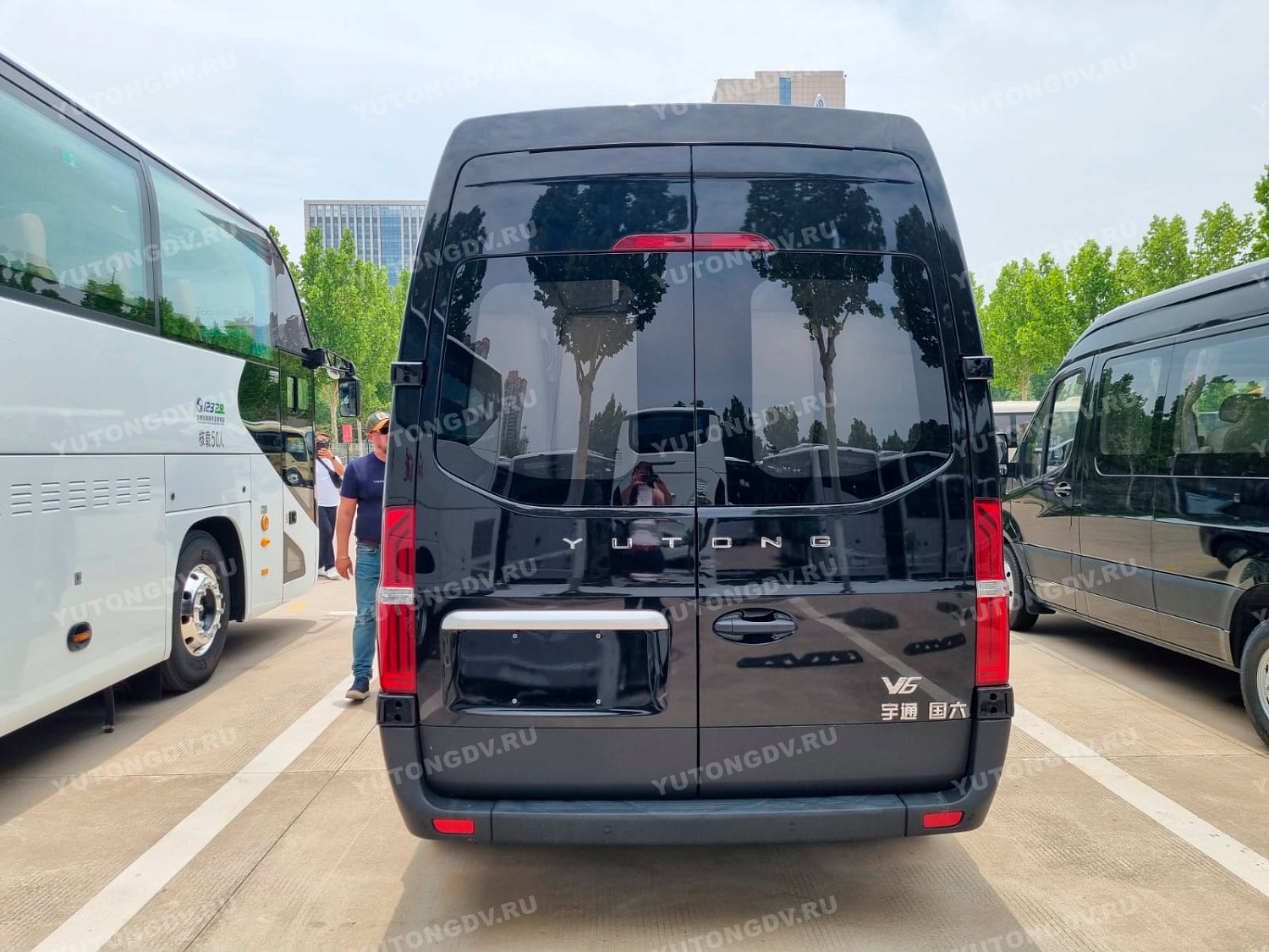 Микроавтобус Yutong ZK6600DQ (V6)