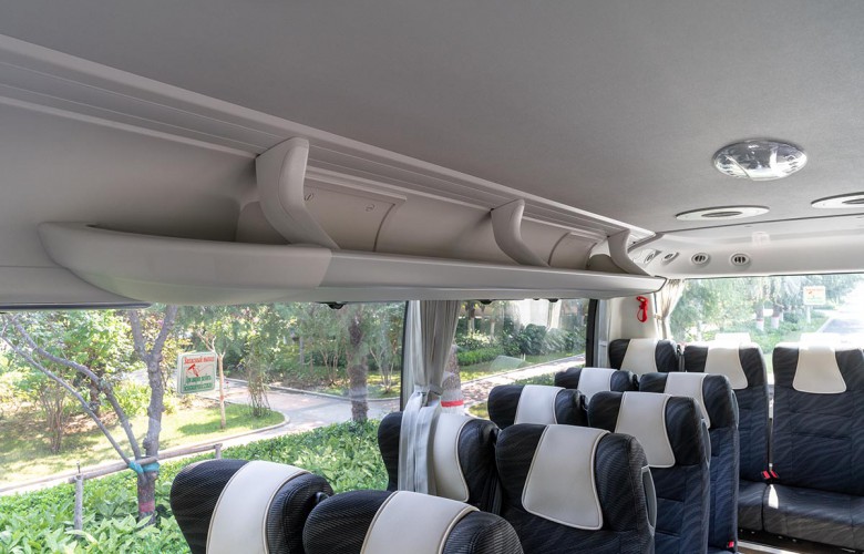 YUTONG ZK6947H: компактный автобус с просторным салоном