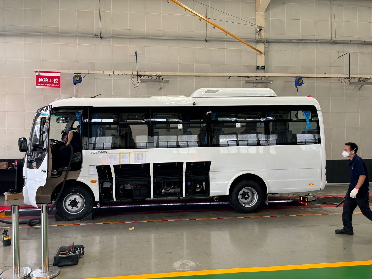 Новинка 2024 года - YUTONG D7 (6729)
